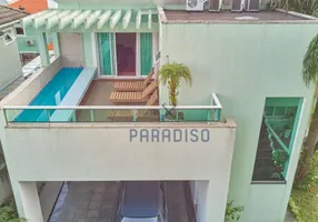 Foto 1 de Casa de Condomínio com 4 Quartos à venda, 310m² em Santa Felicidade, Curitiba