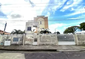 Foto 1 de Apartamento com 2 Quartos para alugar, 50m² em Guajiru, Fortaleza