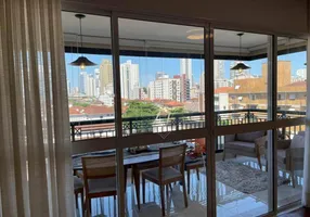 Foto 1 de Apartamento com 3 Quartos para venda ou aluguel, 150m² em Embaré, Santos
