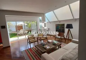 Foto 1 de Casa de Condomínio com 4 Quartos à venda, 370m² em Panamby, São Paulo