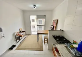 Foto 1 de Apartamento com 2 Quartos à venda, 37m² em Barra Funda, São Paulo