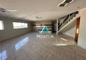 Foto 1 de Sobrado com 3 Quartos à venda, 294m² em Vila Tibirica, Santo André