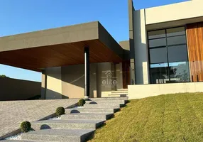 Foto 1 de Casa com 4 Quartos à venda, 285m² em Residencial Green Village, Atibaia