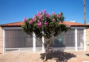 Foto 1 de Casa com 3 Quartos à venda, 100m² em Jardim Santa Antonieta, Marília