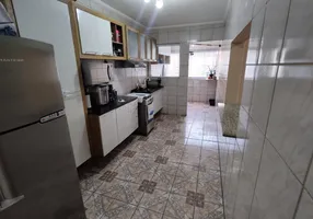 Foto 1 de Apartamento com 2 Quartos à venda, 85m² em Canhema, Diadema