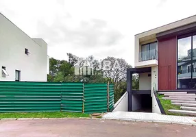 Foto 1 de Lote/Terreno à venda, 389m² em Campo Comprido, Curitiba