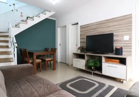 Foto 1 de Casa de Condomínio com 2 Quartos à venda, 80m² em Vila Nilo, São Paulo