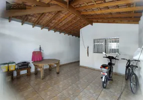 Foto 1 de Casa com 2 Quartos à venda, 63m² em Triângulo, Pindamonhangaba