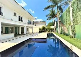 Foto 1 de Casa de Condomínio com 5 Quartos para venda ou aluguel, 662m² em Residencial Tambore 2, Santana de Parnaíba