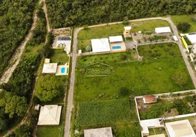 Foto 1 de Fazenda/Sítio com 1 Quarto à venda, 900m² em Capim Rasteiro Chacaras Campo Alegre, Contagem
