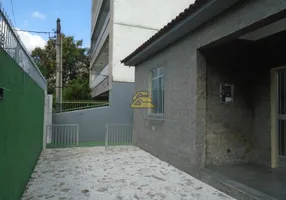 Foto 1 de Casa com 3 Quartos para alugar, 187m² em Tanque, Rio de Janeiro