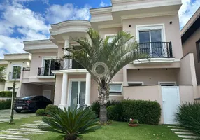 Foto 1 de Casa de Condomínio com 3 Quartos à venda, 270m² em Vila Mike, São Roque