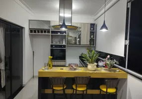 Foto 1 de Casa com 2 Quartos à venda, 80m² em Parque Flamengo, Guarulhos