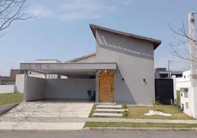 Foto 1 de Casa de Condomínio com 3 Quartos à venda, 192m² em Piracangagua, Taubaté