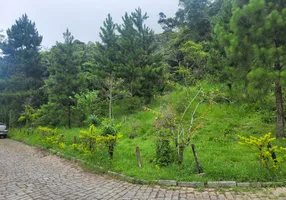 Foto 1 de Lote/Terreno à venda, 800m² em Soberbo, Teresópolis