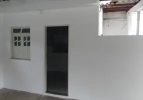 Foto 1 de Apartamento com 1 Quarto para alugar, 40m² em Acupe de Brotas, Salvador