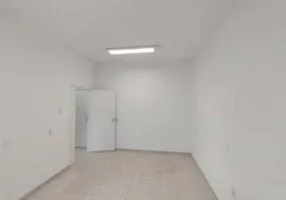 Foto 1 de Sala Comercial para alugar, 65m² em Copacabana, Rio de Janeiro