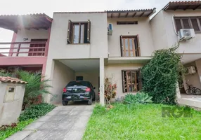 Foto 1 de Casa de Condomínio com 3 Quartos à venda, 165m² em Guarujá, Porto Alegre