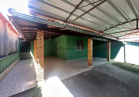 Foto 1 de Casa com 3 Quartos para alugar, 100m² em Frimisa, Santa Luzia