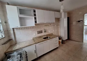 Foto 1 de Apartamento com 2 Quartos à venda, 55m² em Cordovil, Rio de Janeiro
