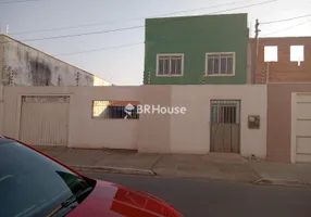 Foto 1 de Sobrado com 3 Quartos à venda, 226m² em Jardim Cuiabá, Cuiabá