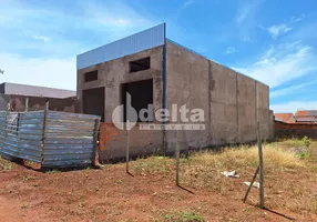 Foto 1 de Galpão/Depósito/Armazém à venda, 230m² em Jardim Holanda, Uberlândia