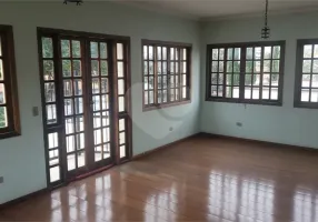 Foto 1 de Sobrado com 4 Quartos para venda ou aluguel, 441m² em Campo Belo, São Paulo