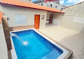 Foto 1 de Casa com 2 Quartos à venda, 126m² em Agenor de Campos, Mongaguá