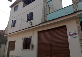 Foto 1 de Sobrado com 3 Quartos à venda, 100m² em Peró, Cabo Frio