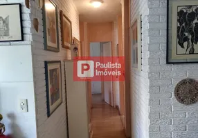 Foto 1 de Apartamento com 2 Quartos à venda, 52m² em Interlagos, São Paulo