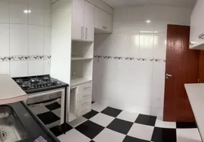 Foto 1 de Casa com 2 Quartos à venda, 140m² em Viga, Nova Iguaçu