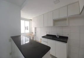Foto 1 de Apartamento com 3 Quartos à venda, 45m² em  Pedra de Guaratiba, Rio de Janeiro