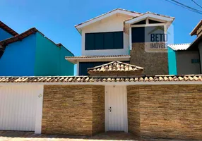 Foto 1 de Casa com 5 Quartos à venda, 450m² em Barra de Macaé, Macaé