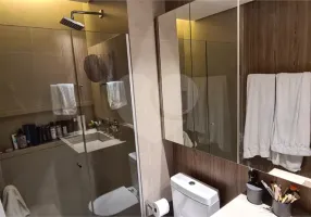 Foto 1 de Apartamento com 1 Quarto à venda, 48m² em Vila Olímpia, São Paulo