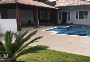 Foto 1 de Casa com 4 Quartos à venda, 210m² em Itacolomi, Balneário Piçarras