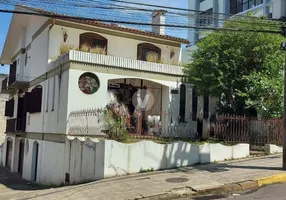 Foto 1 de Casa com 3 Quartos para venda ou aluguel, 353m² em Centro, Santa Maria