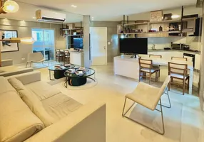 Foto 1 de Apartamento com 2 Quartos à venda, 70m² em Zona 7, Maringá