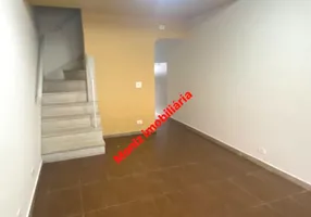 Foto 1 de Casa com 2 Quartos à venda, 90m² em Jardim Rizzo, São Paulo