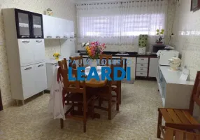 Foto 1 de Sobrado com 3 Quartos à venda, 221m² em Vila Camilopolis, Santo André