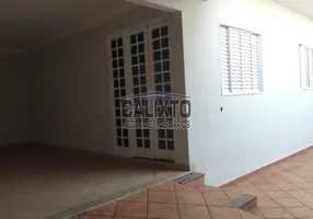 Foto 1 de Casa com 3 Quartos à venda, 117m² em Tubalina, Uberlândia