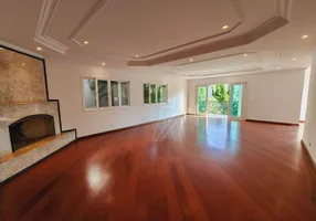 Foto 1 de Casa de Condomínio com 4 Quartos para venda ou aluguel, 520m² em Alphaville, Santana de Parnaíba