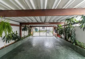 Foto 1 de Sobrado com 4 Quartos à venda, 220m² em Vila Mariana, São Paulo