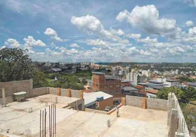 Foto 1 de Lote/Terreno à venda, 483m² em Sao Sebastiao, Divinópolis