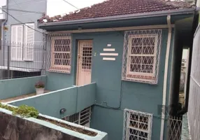 Foto 1 de Casa com 4 Quartos à venda, 123m² em Petrópolis, Porto Alegre