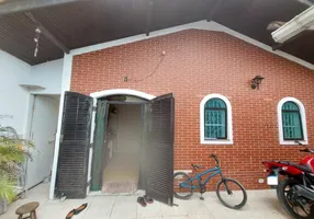 Foto 1 de Casa com 3 Quartos à venda, 122m² em Enseada, Guarujá