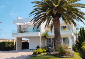 Foto 1 de Casa de Condomínio com 5 Quartos à venda, 410m² em Condominio Playa Vista, Xangri-Lá