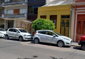 Foto 1 de Casa com 3 Quartos à venda, 95m² em Centro Histórico, Porto Alegre