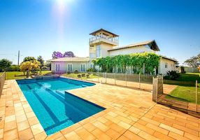 Foto 1 de Casa de Condomínio com 4 Quartos à venda, 400m² em Jardim Santa Adelaide, Cambé