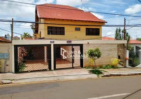 Foto 1 de Casa com 4 Quartos para venda ou aluguel, 497m² em Iguaçu, Londrina