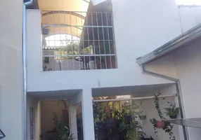 Foto 1 de Casa com 2 Quartos à venda, 220m² em Vila Trujillo, Sorocaba